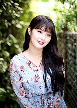 Lee AhIn
